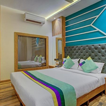 Treebo Prince Andheri East Мумбай Екстериор снимка