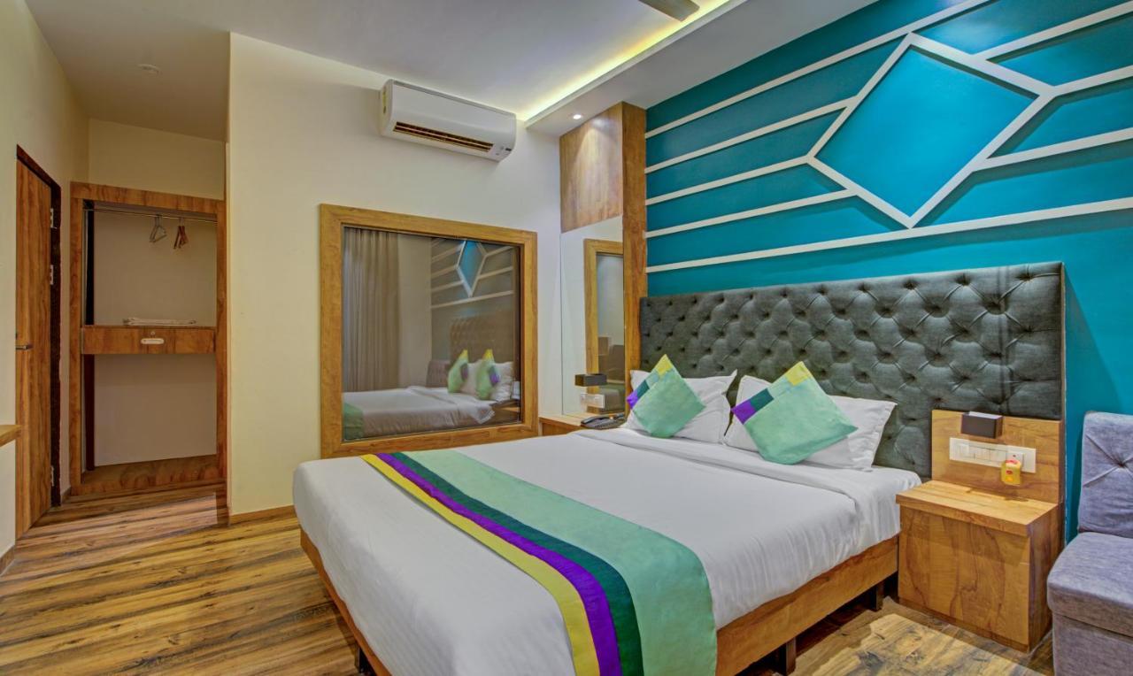 Treebo Prince Andheri East Мумбай Екстериор снимка