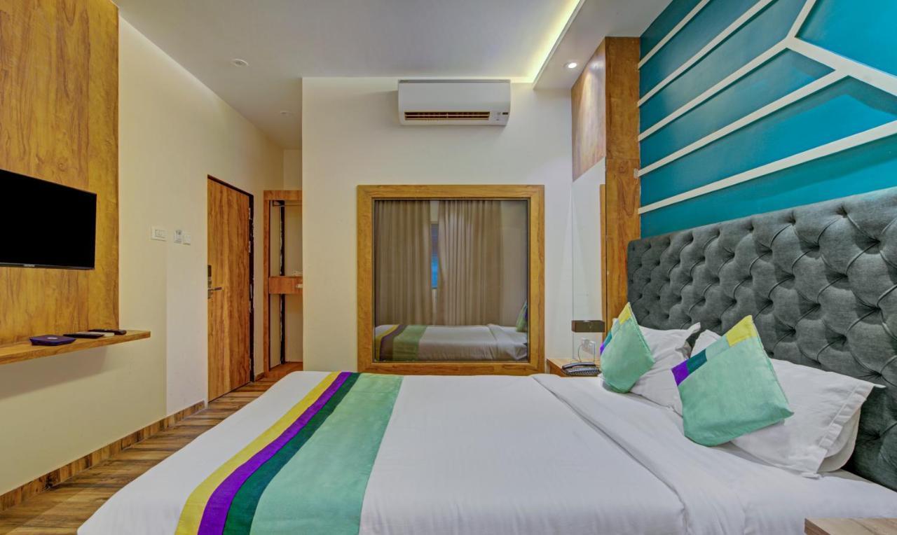 Treebo Prince Andheri East Мумбай Екстериор снимка
