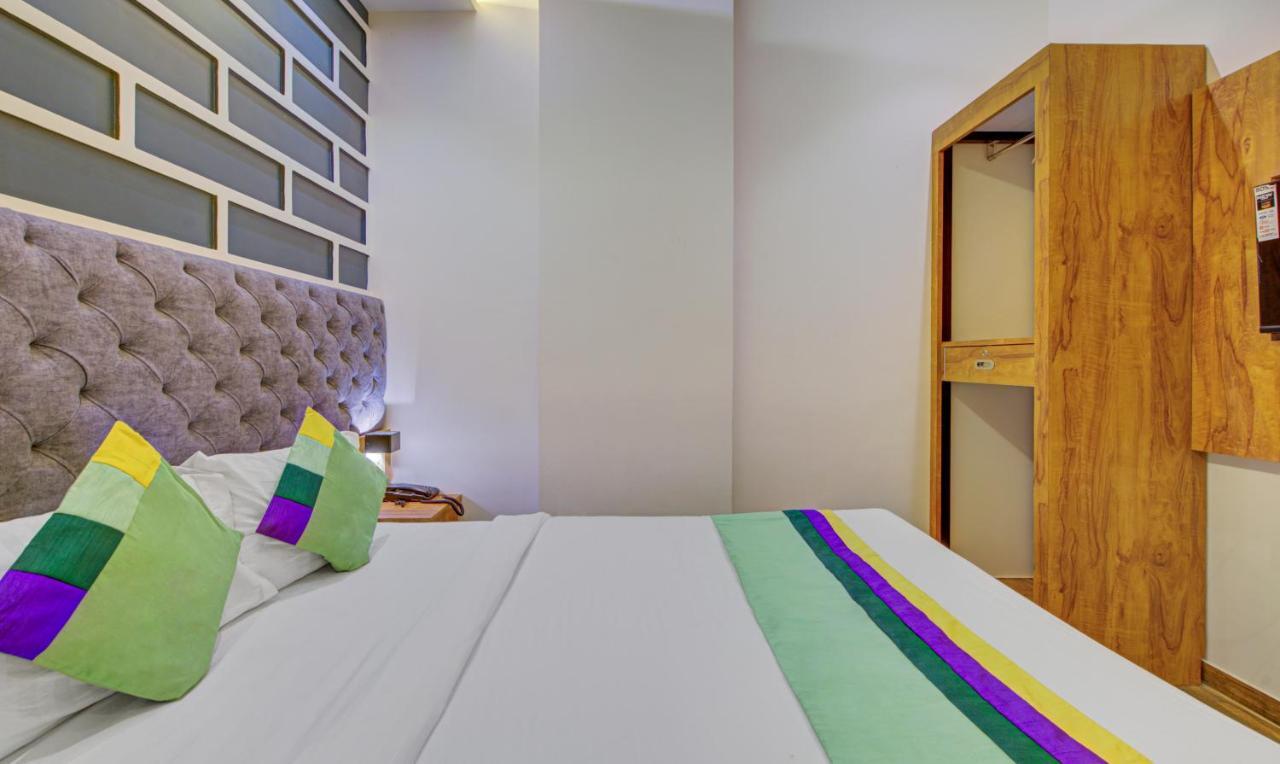 Treebo Prince Andheri East Мумбай Екстериор снимка