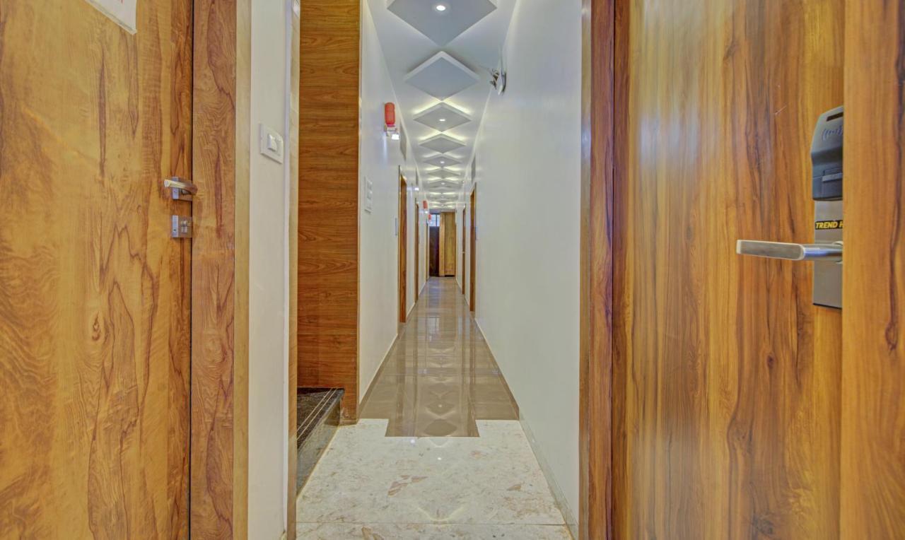 Treebo Prince Andheri East Мумбай Екстериор снимка